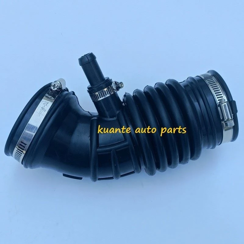 16578-8H302 Nissan X-Trail Air Intake Rubber Hose