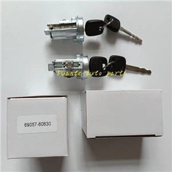 Bộ khóa xi lanh đánh lửa Toyota kèm chìa khóa 69057-60630
